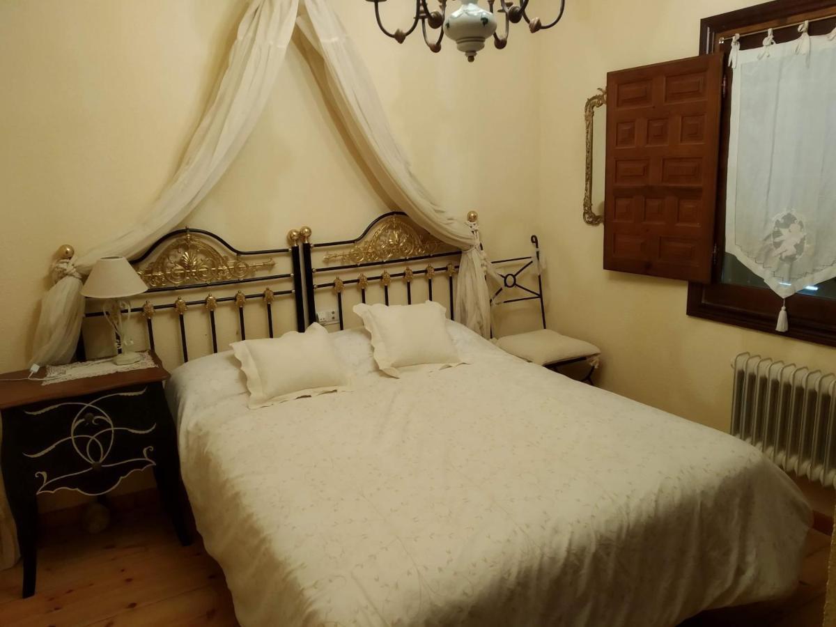 فيلا El Campillo بيلامْبرافو المظهر الخارجي الصورة